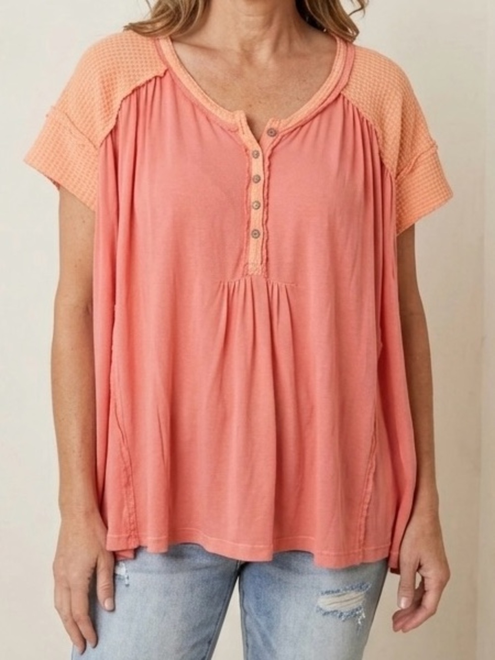 DAVI & DANI Coral and Salmon Button Front Flowy Blouse